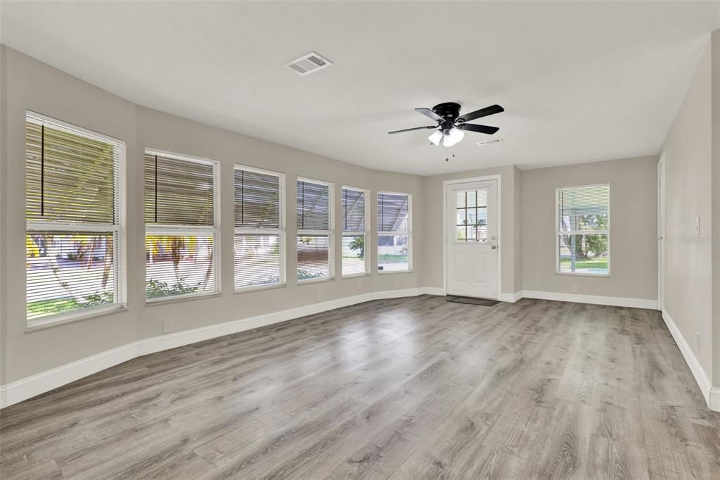 En Venta: $135,000 (2 camas, 2 baños, 1690 Pies cuadrados)