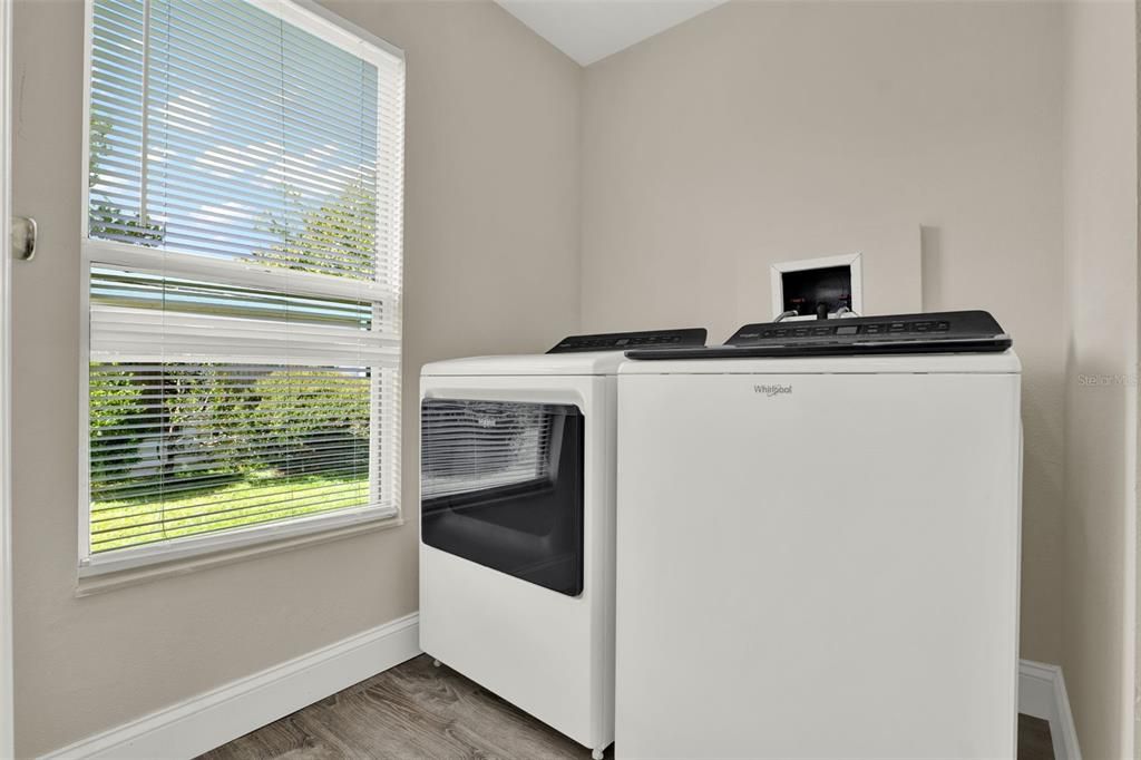 En Venta: $135,000 (2 camas, 2 baños, 1690 Pies cuadrados)