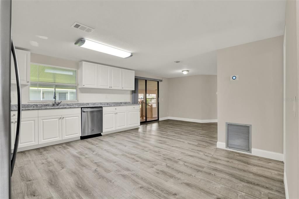 En Venta: $135,000 (2 camas, 2 baños, 1690 Pies cuadrados)