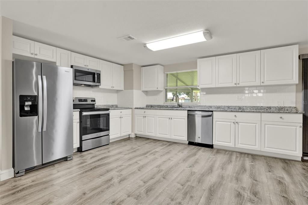 En Venta: $135,000 (2 camas, 2 baños, 1690 Pies cuadrados)