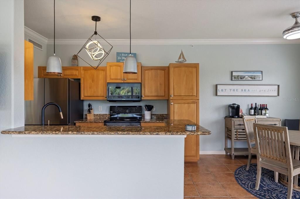 For Rent: $3,400 (2 beds, 2 baths, 1382 Square Feet)