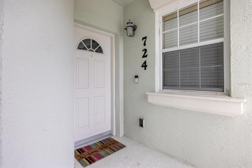 For Rent: $3,400 (2 beds, 2 baths, 1382 Square Feet)