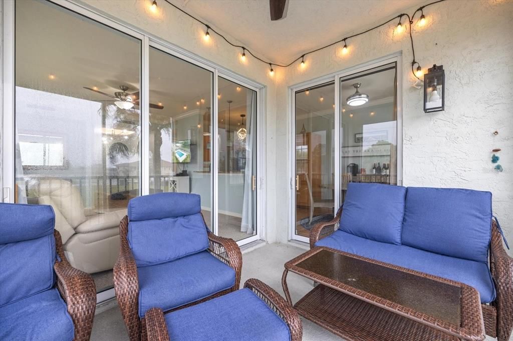 For Rent: $3,400 (2 beds, 2 baths, 1382 Square Feet)