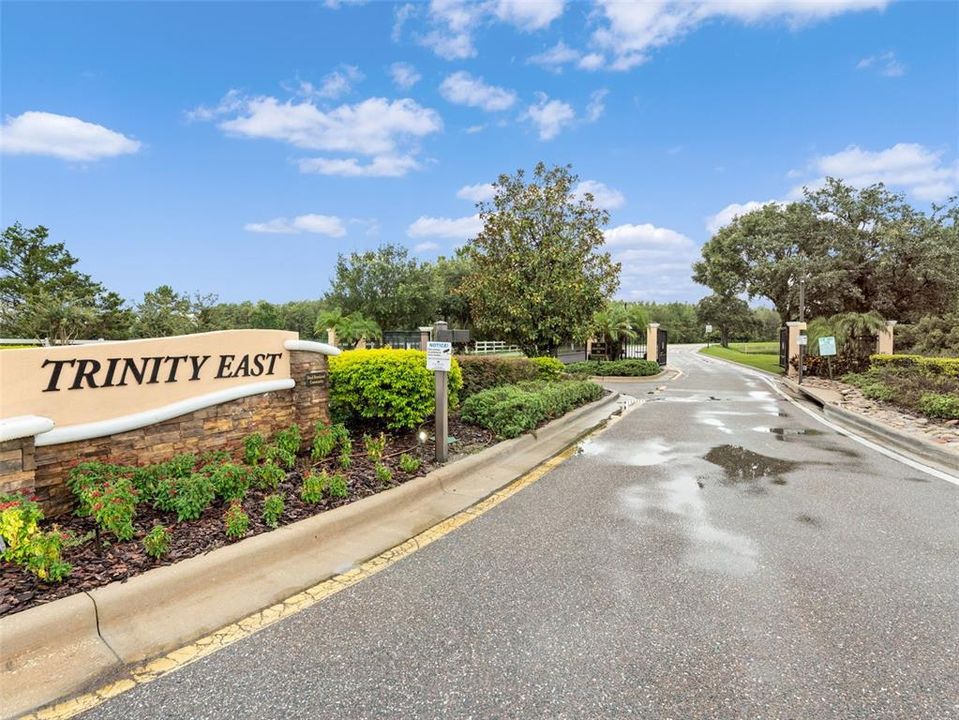 Active With Contract: $689,900 (4 beds, 2 baths, 3243 Square Feet)