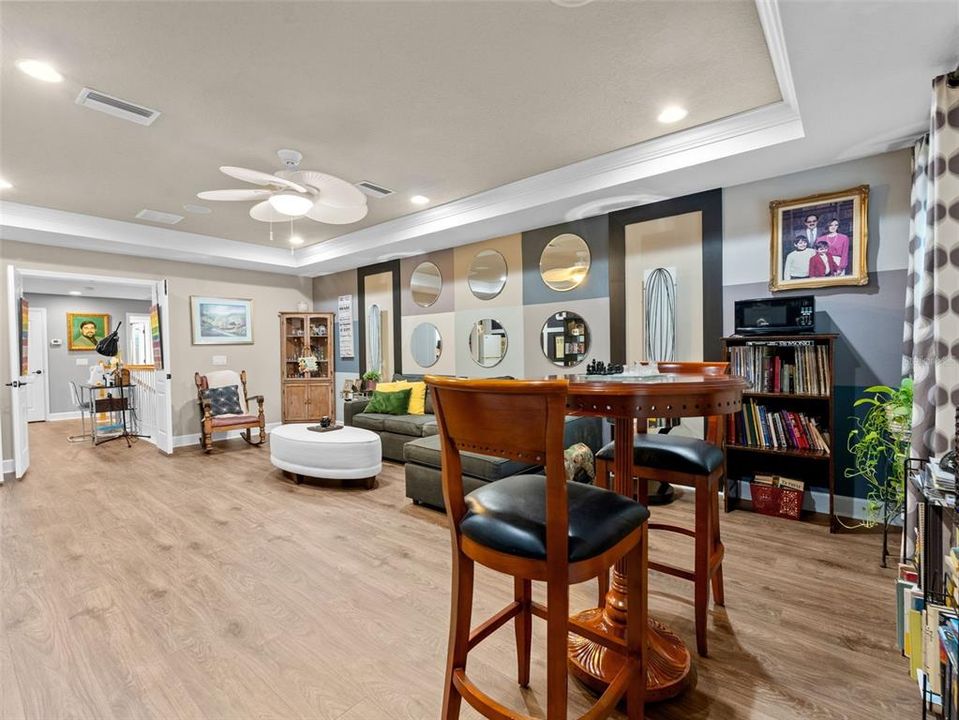 Active With Contract: $689,900 (4 beds, 2 baths, 3243 Square Feet)