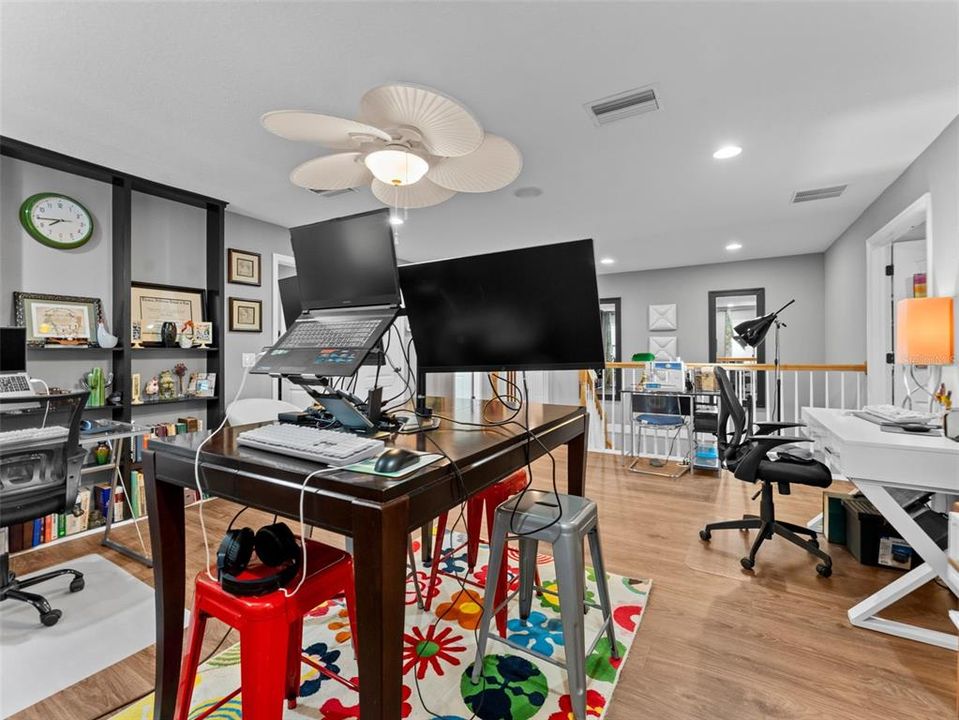 Active With Contract: $689,900 (4 beds, 2 baths, 3243 Square Feet)