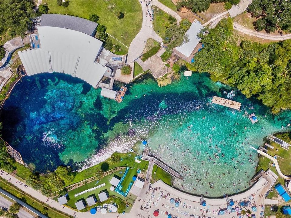 待售: $699,000 (3 贝兹, 2 浴室, 1800 平方英尺)