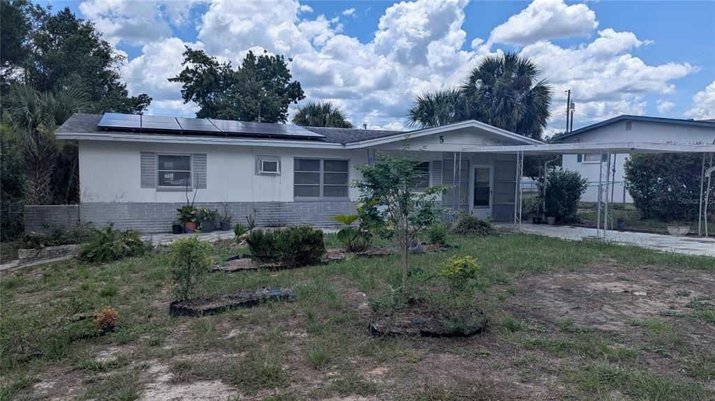 Active With Contract: $123,500 (1 beds, 1 baths, 1040 Square Feet)