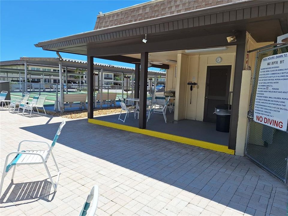 待售: $119,000 (2 贝兹, 2 浴室, 1388 平方英尺)