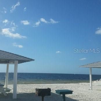 待售: $119,000 (2 贝兹, 2 浴室, 1388 平方英尺)