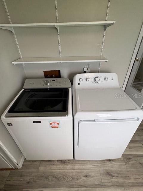 На продажу: $119,900 (2 спален, 1 ванн, 770 Квадратных фут)