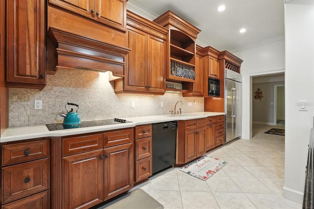 待售: $2,800,000 (5 贝兹, 4 浴室, 4988 平方英尺)