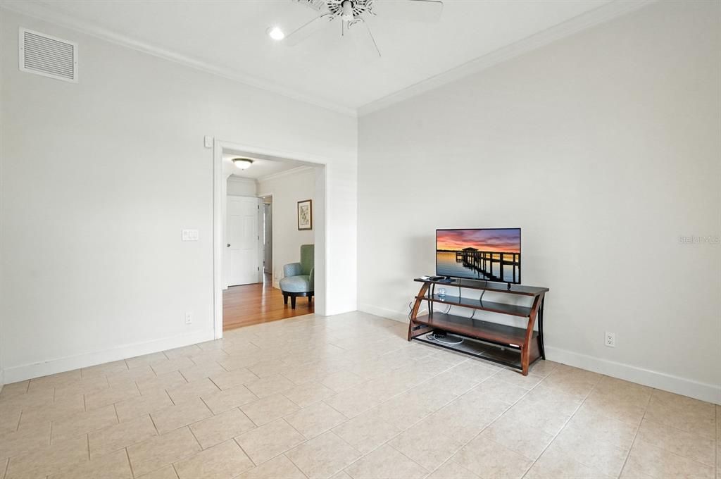 待售: $2,800,000 (5 贝兹, 4 浴室, 4988 平方英尺)