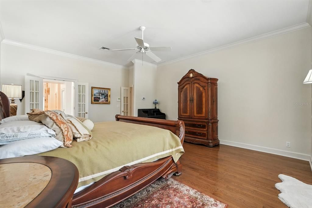 待售: $2,800,000 (5 贝兹, 4 浴室, 4988 平方英尺)