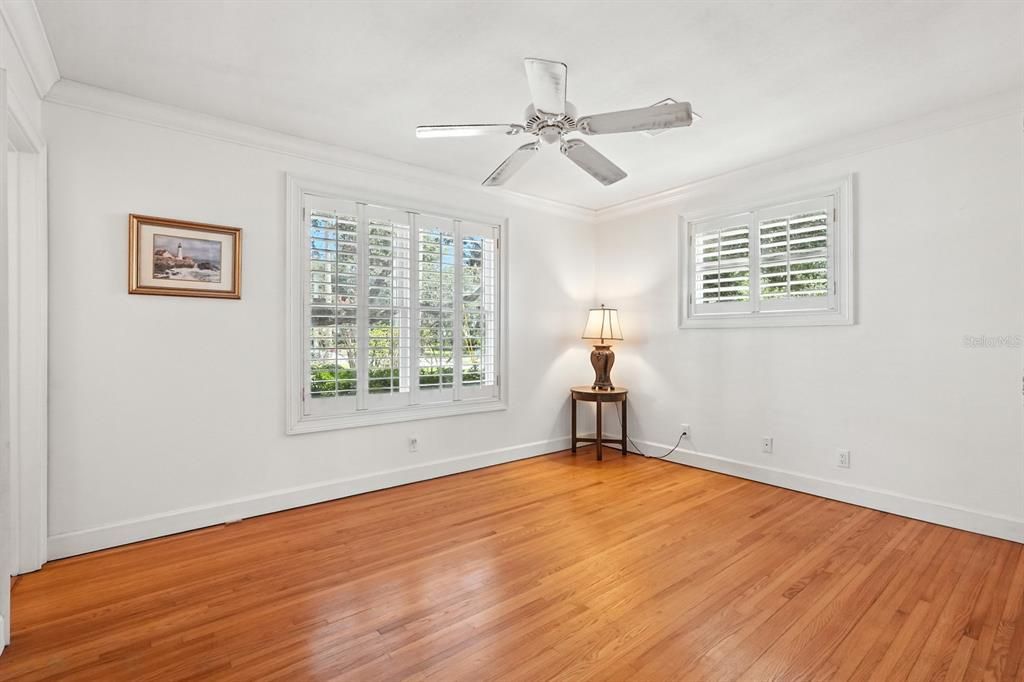 待售: $2,800,000 (5 贝兹, 4 浴室, 4988 平方英尺)