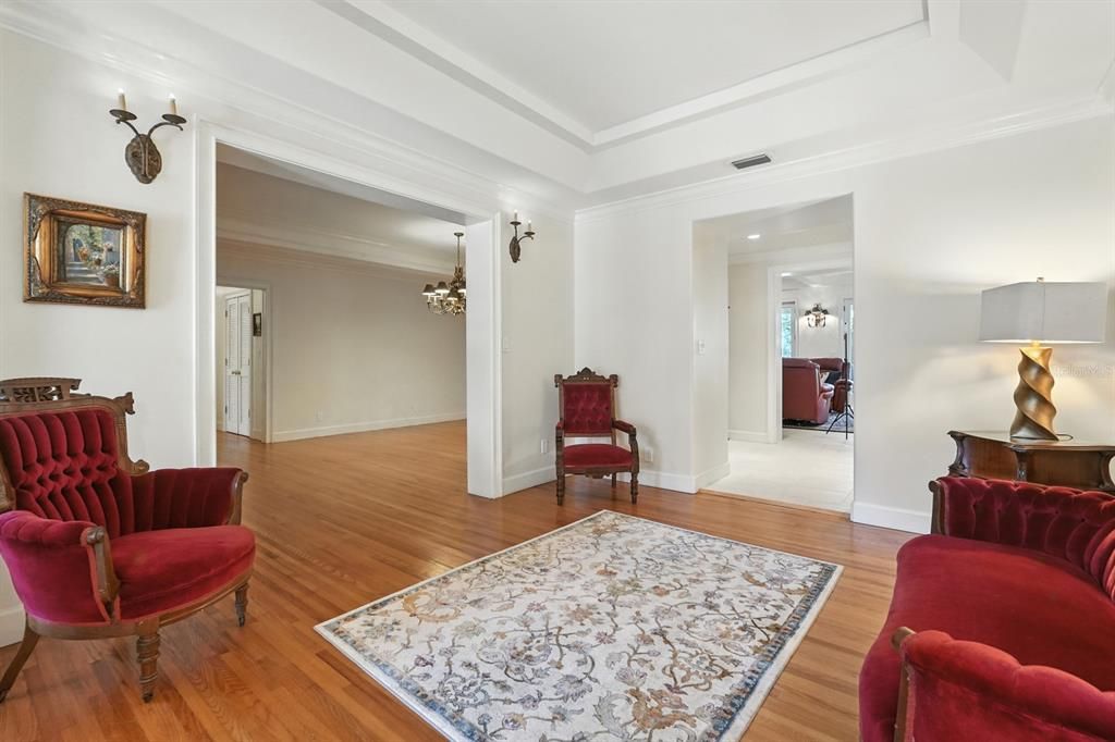 待售: $2,800,000 (5 贝兹, 4 浴室, 4988 平方英尺)