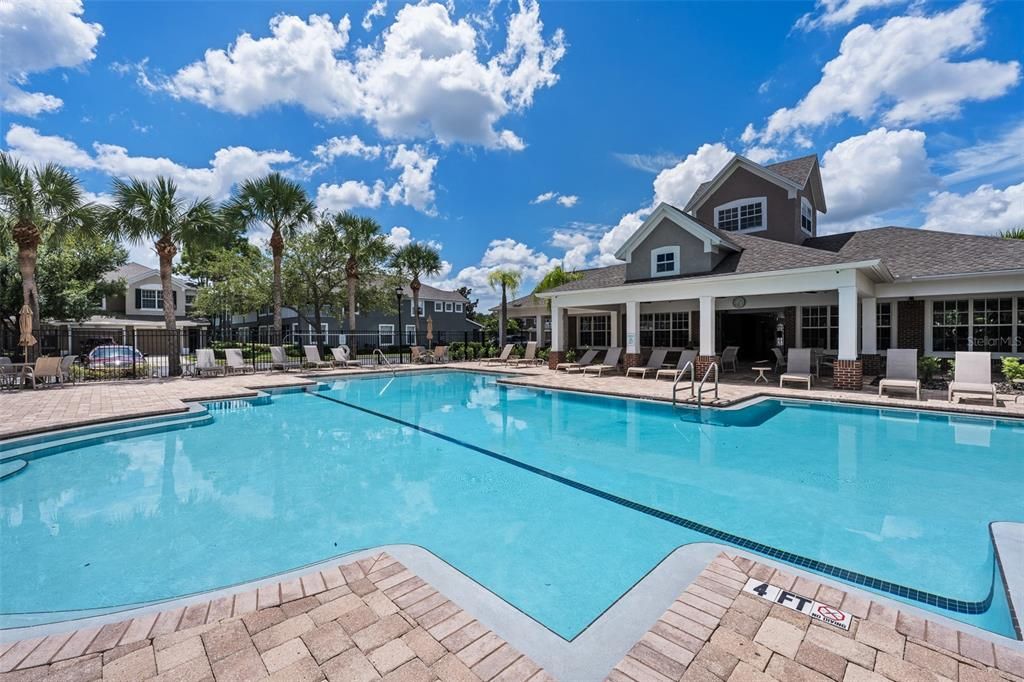 For Sale: $228,000 (3 beds, 2 baths, 1401 Square Feet)