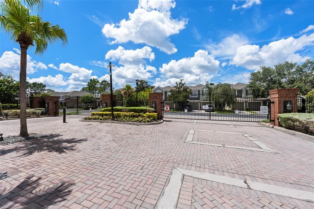 For Sale: $228,000 (3 beds, 2 baths, 1401 Square Feet)