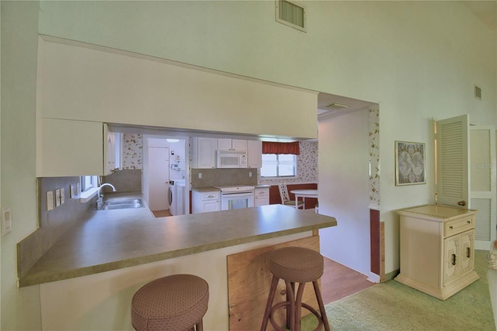 For Sale: $259,000 (2 beds, 3 baths, 2272 Square Feet)