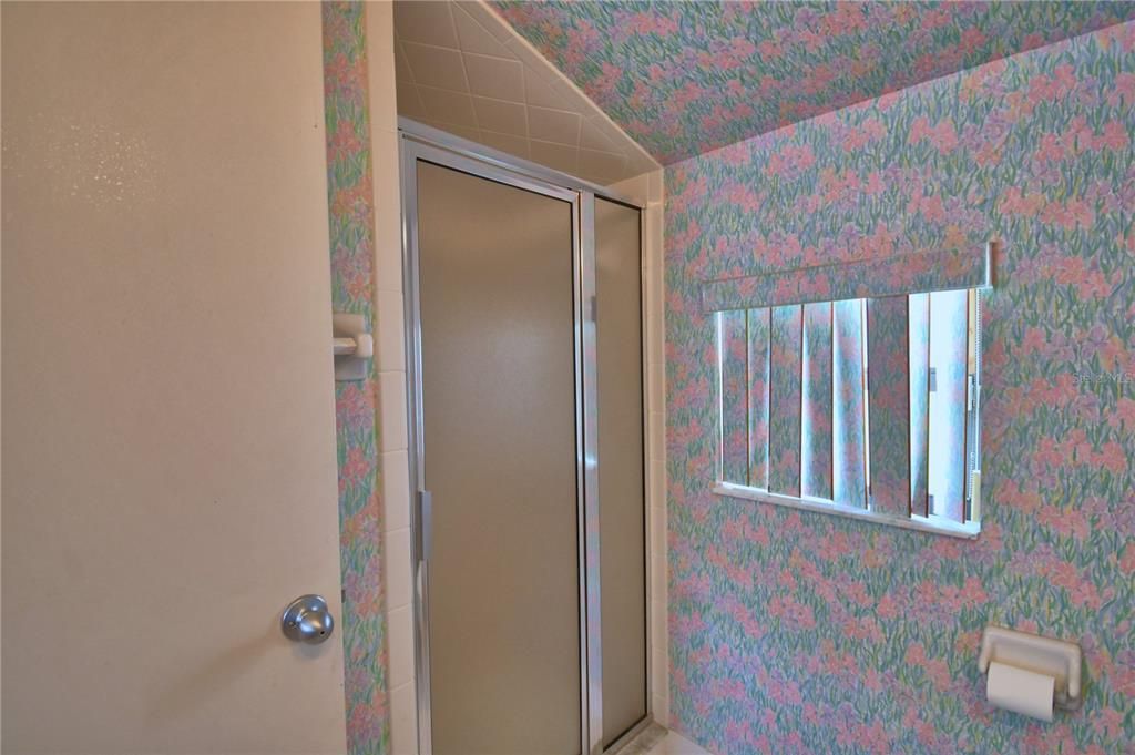 For Sale: $259,000 (2 beds, 3 baths, 2272 Square Feet)