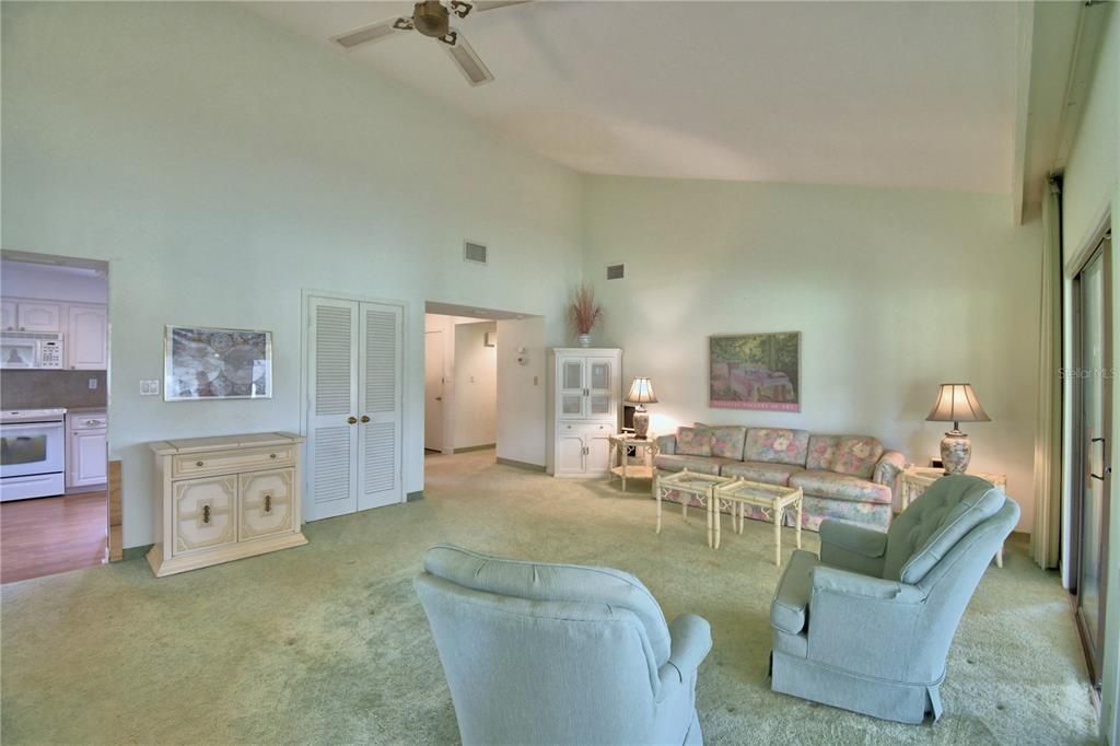 For Sale: $259,000 (2 beds, 3 baths, 2272 Square Feet)