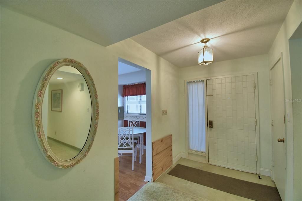 For Sale: $259,000 (2 beds, 3 baths, 2272 Square Feet)