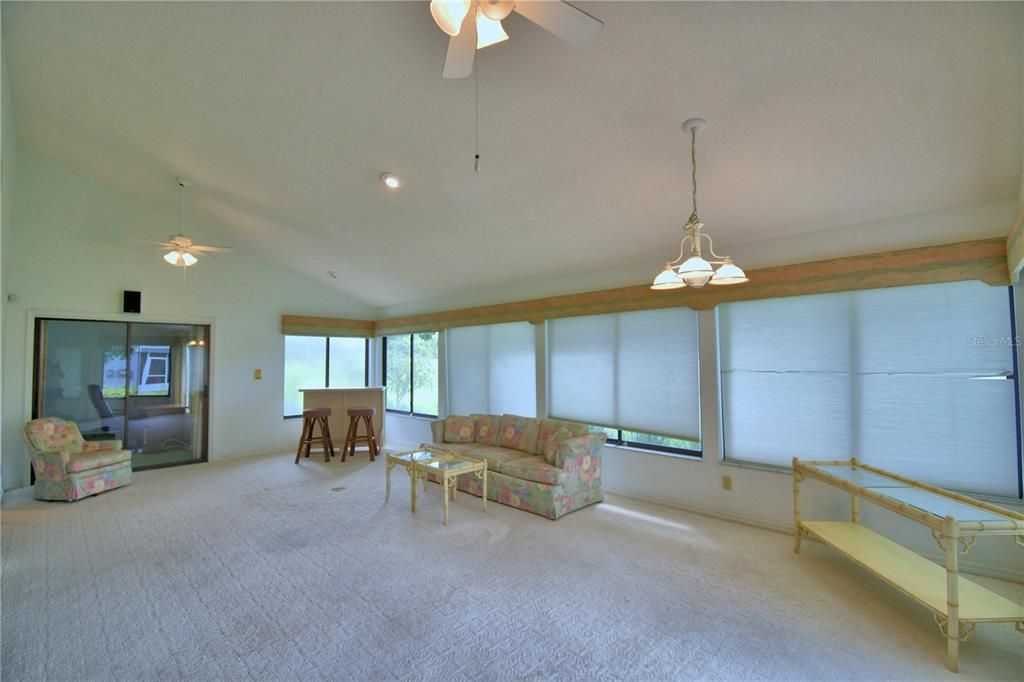 For Sale: $259,000 (2 beds, 3 baths, 2272 Square Feet)