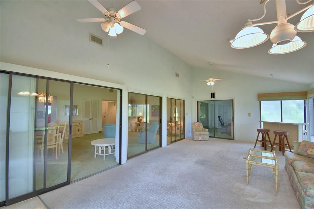 For Sale: $259,000 (2 beds, 3 baths, 2272 Square Feet)