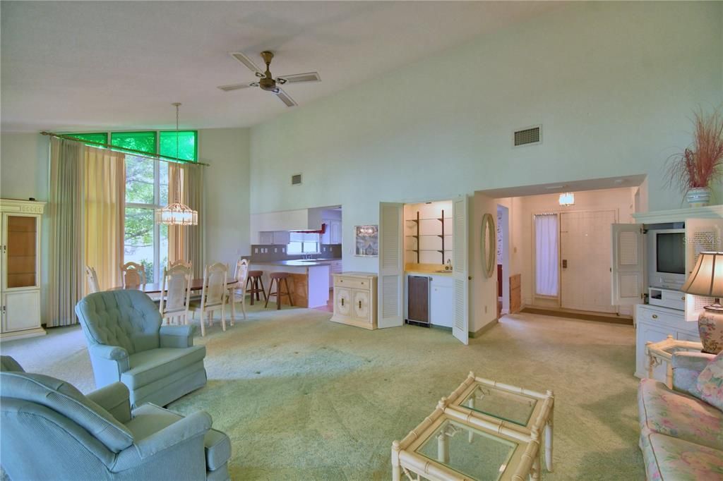 For Sale: $259,000 (2 beds, 3 baths, 2272 Square Feet)