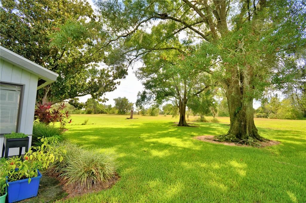 For Sale: $259,000 (2 beds, 3 baths, 2272 Square Feet)