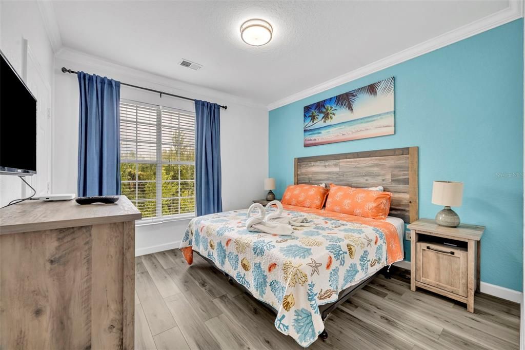 待售: $255,000 (3 贝兹, 2 浴室, 1244 平方英尺)