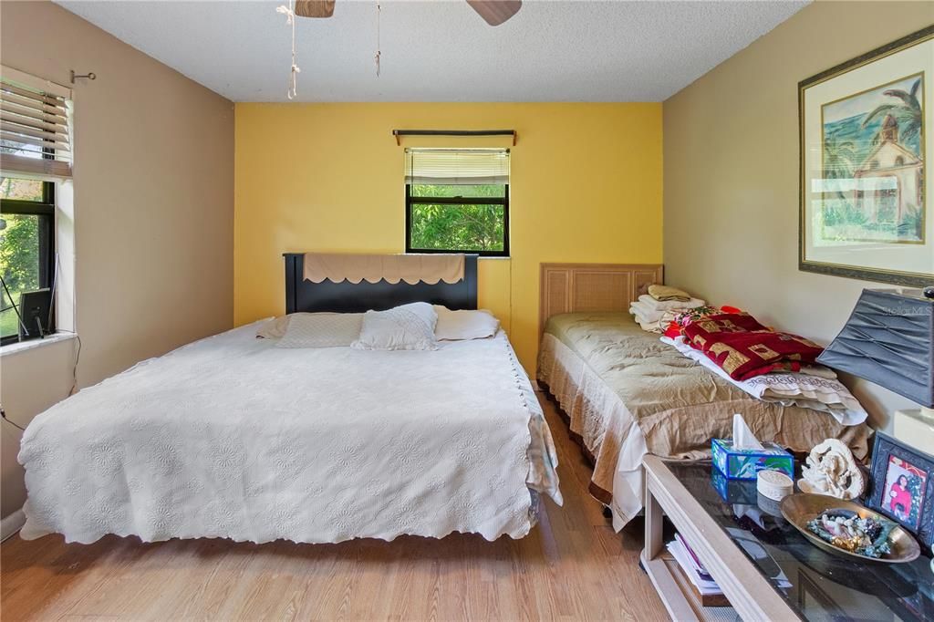 En Venta: $520,000 (3 camas, 3 baños, 1554 Pies cuadrados)