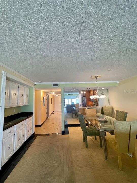 出租: $6,500 (2 贝兹, 2 浴室, 1388 平方英尺)