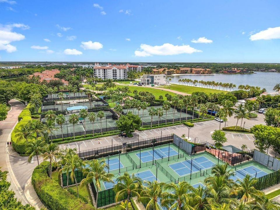 For Sale: $1,098,000 (4 beds, 2 baths, 2254 Square Feet)