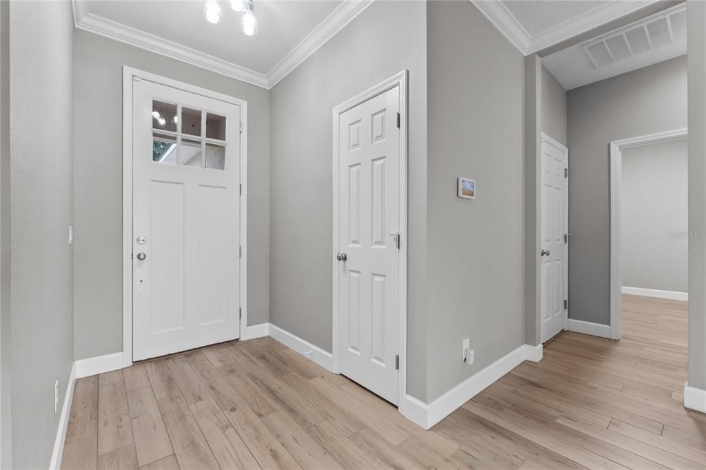 En Venta: $394,900 (3 camas, 2 baños, 1836 Pies cuadrados)