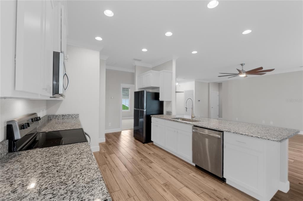 En Venta: $394,900 (3 camas, 2 baños, 1836 Pies cuadrados)