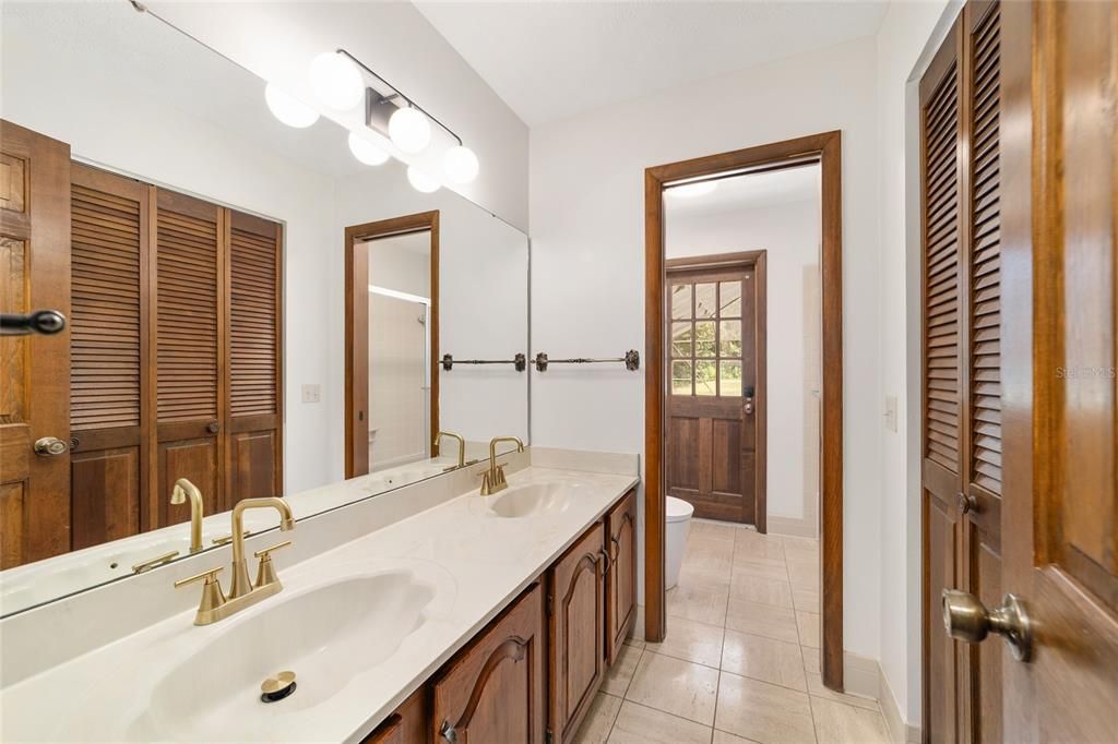 Active With Contract: $549,999 (4 beds, 2 baths, 3296 Square Feet)