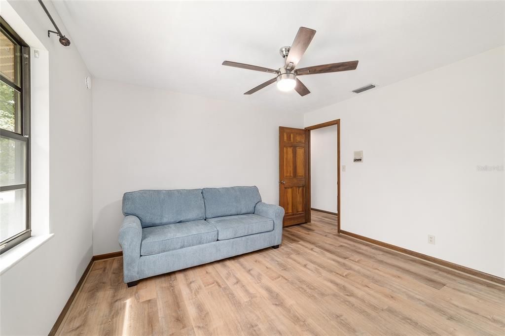 Active With Contract: $549,999 (4 beds, 2 baths, 3296 Square Feet)