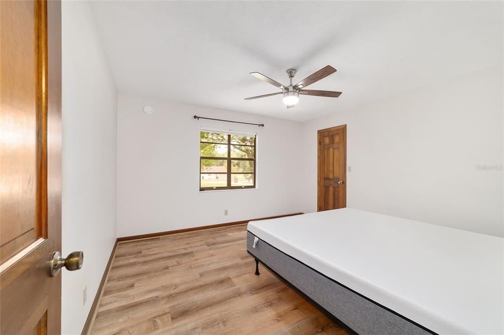 Active With Contract: $549,999 (4 beds, 2 baths, 3296 Square Feet)