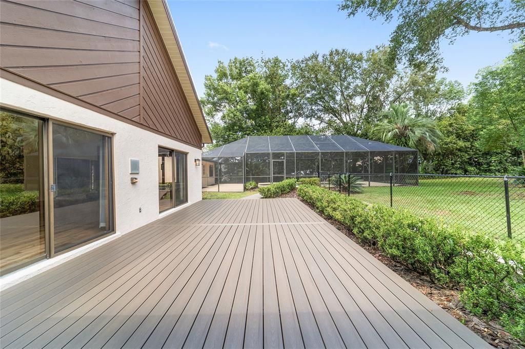Active With Contract: $549,999 (4 beds, 2 baths, 3296 Square Feet)