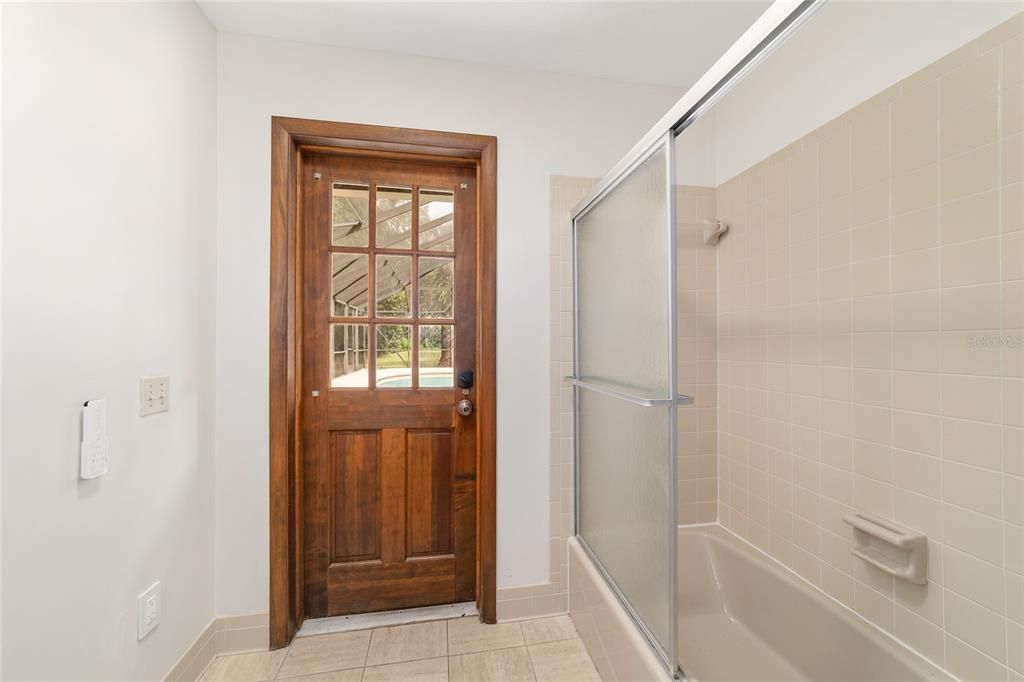 Active With Contract: $549,999 (4 beds, 2 baths, 3296 Square Feet)