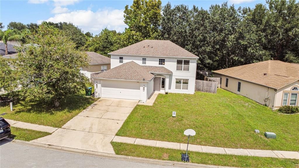 For Sale: $379,900 (4 beds, 2 baths, 2142 Square Feet)