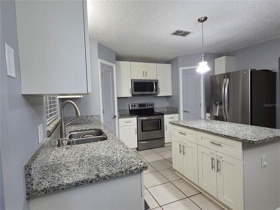 For Sale: $379,900 (4 beds, 2 baths, 2142 Square Feet)