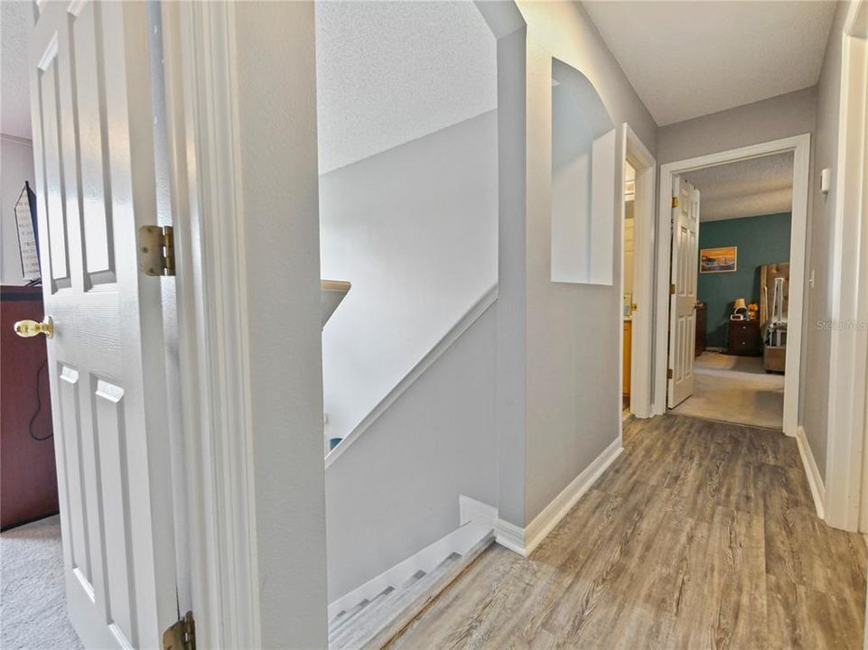 For Sale: $379,900 (4 beds, 2 baths, 2142 Square Feet)