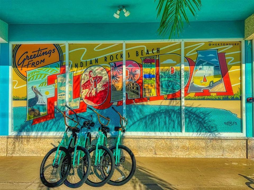 合同活跃: $1,995,000 (4 贝兹, 4 浴室, 3320 平方英尺)