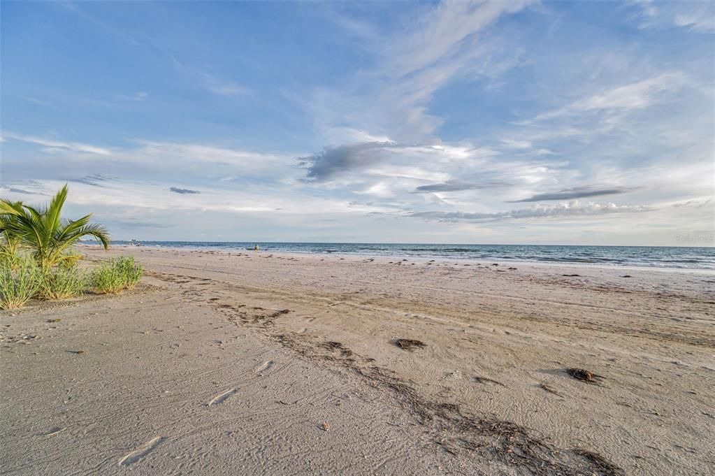 待售: $4,790,000 (0.26 acres)