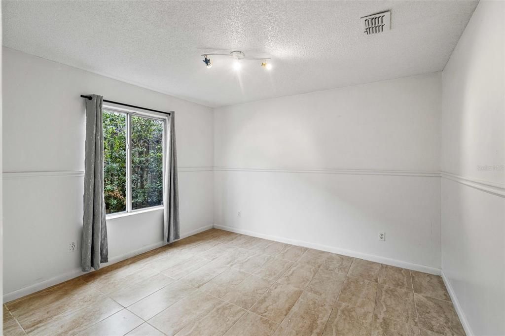 Active With Contract: $468,000 (4 beds, 3 baths, 2261 Square Feet)