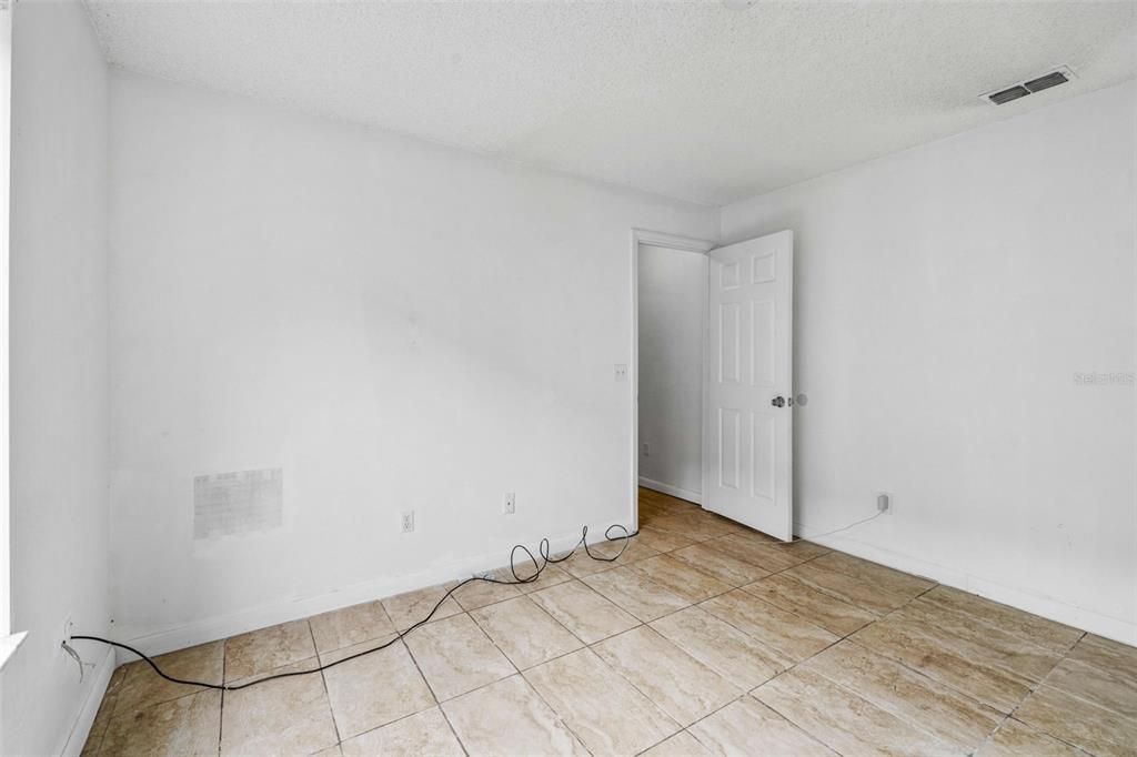 Active With Contract: $468,000 (4 beds, 3 baths, 2261 Square Feet)