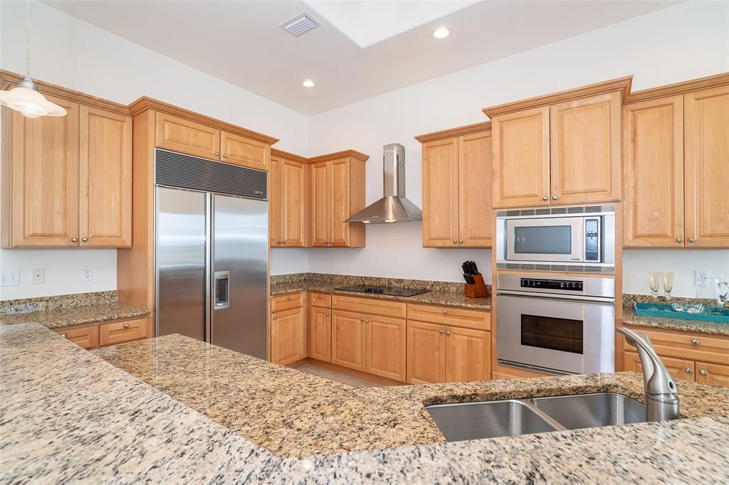 На продажу: $775,000 (3 спален, 2 ванн, 1760 Квадратных фут)