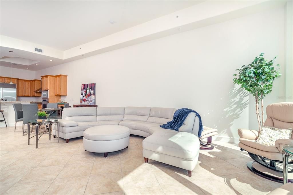 На продажу: $775,000 (3 спален, 2 ванн, 1760 Квадратных фут)